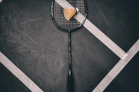羽毛球打几局(羽毛球打几局才能达到锻炼身体的效果？)
