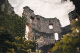 斑驳景象：废墟的摄影艺术
